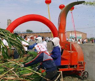 天陽(yáng)鍘草機，促進(jìn)玉米秸稈的綜合利用